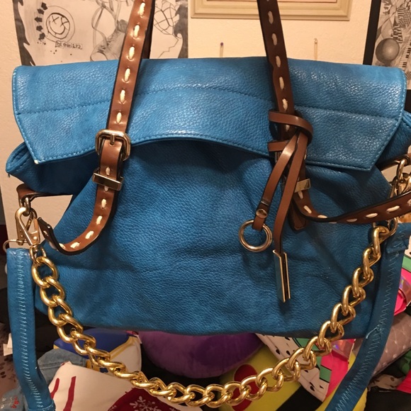 Purses - Picture 4 of 5